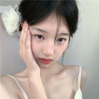 在凶手的怀抱里